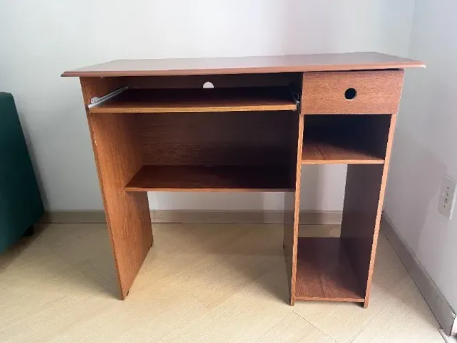  Escrivaninha / Mesa Para Computador Com Gaveta E Bandeja Para teclado