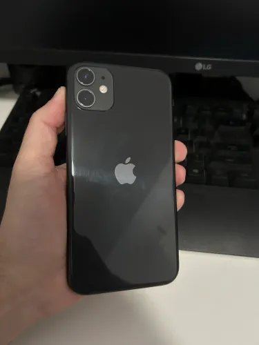 iPhone 11 64gb em ótimo estado