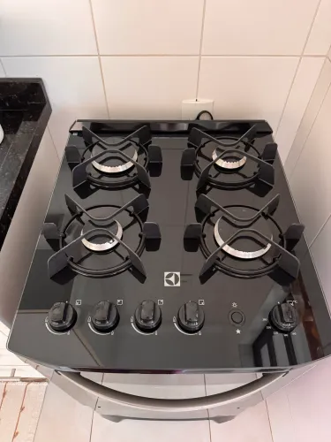 Fogão Electrolux 4 Bocas Mesa de Vidro 52LPV - Excelente Estado