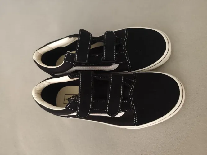 Tênis vans original, acompanha caixa 