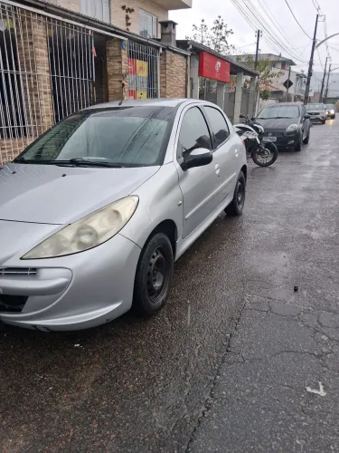 Peugeot 207 XR 1.4 Flex 8V 5P 2013