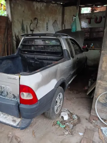 Fiat Strada Working 1.5 MPI 8V CE (álcool) 2002