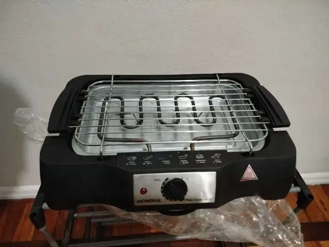 Churrasqueira Elétrica Mondial Pratic Steak & Grill