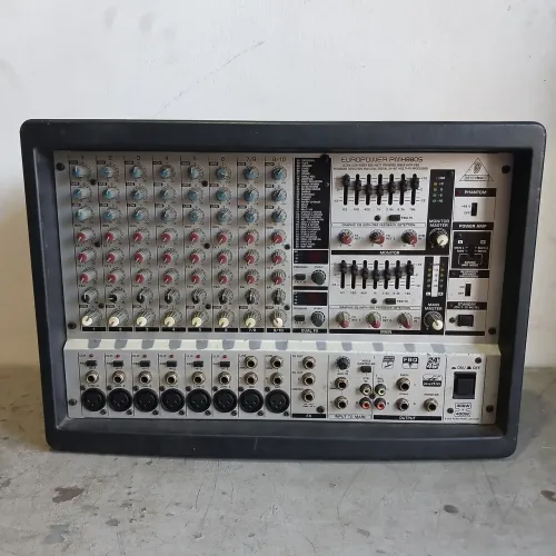 Cabeçote amplificador behringer 800w RMS
