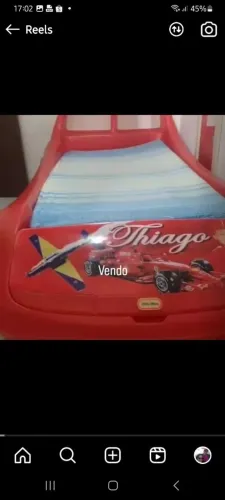 Cama plástica carro