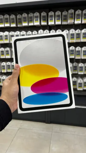 iPad 11 128 gb