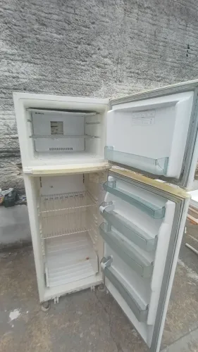 Geladeira Brastemp dúplex 350L 