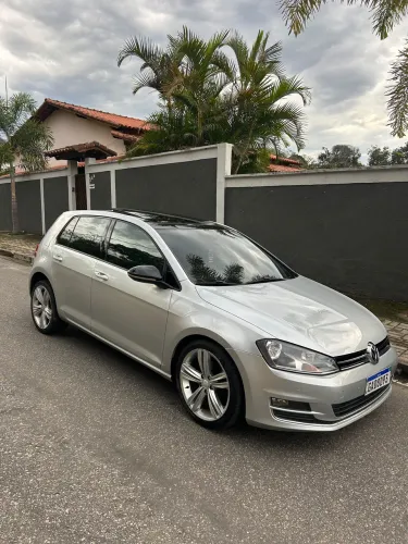 Volkswagen Golf Highline 1.4 TSI 140cv Aut. 2015