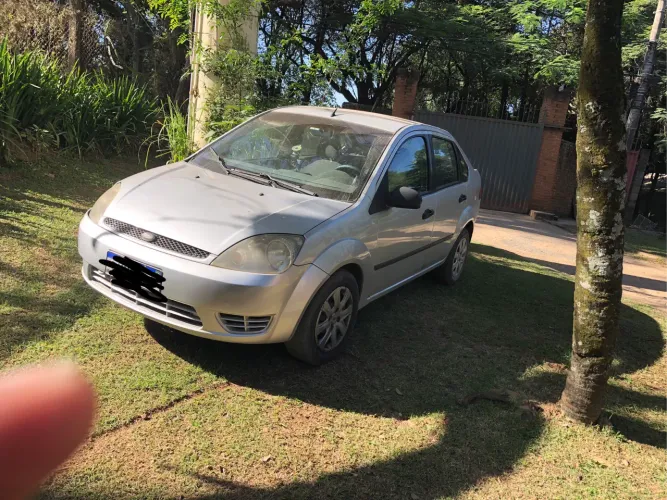 Ford Fiesta Sed. 1.6 8V Flex 4P 2005