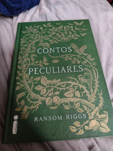 Contos peculiares 