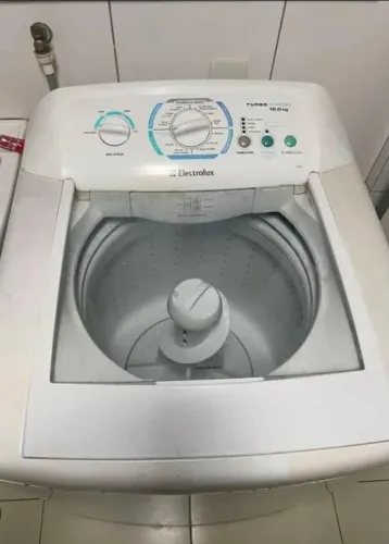 Máquina de lavar roupas Electrolux 15 kg