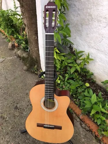 Violão Eletroacústico Nylon Suzuki(Japan)faço Olxpay/ML avalio troca