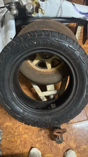Pneu top de linha 