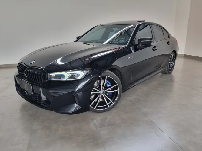 BMW 320I A 2.0 TB M Sport Activeflex 16V 4P 2023