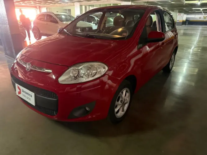 Fiat Palio Attractive 1.0 EVO Fire Flex 8V 5P 2013
