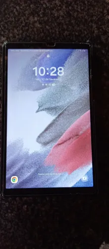 Um tablet galaxy tab A7 lite
