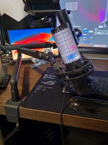 Hyperx Quadcast 2 S + Braço Articulado Fifine BM88