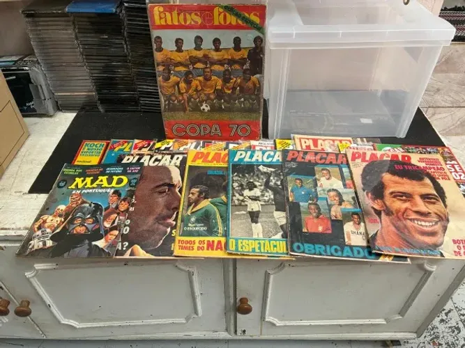 LOTE COM REVISTAS ANTIGAS DE FUTEBOL