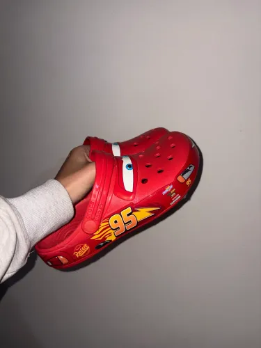 Crocs McQueen