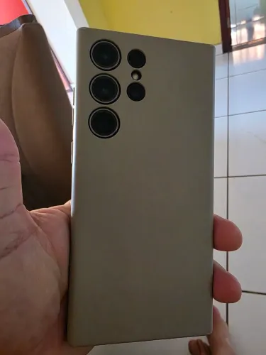 Galaxy S23 ultra 256 gb, aparelho possui nota fiscal e carregador 