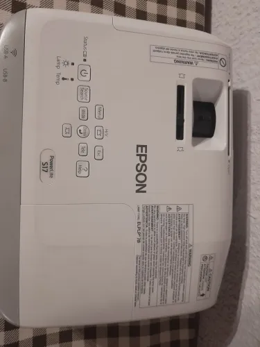 Projetor Epson zerado