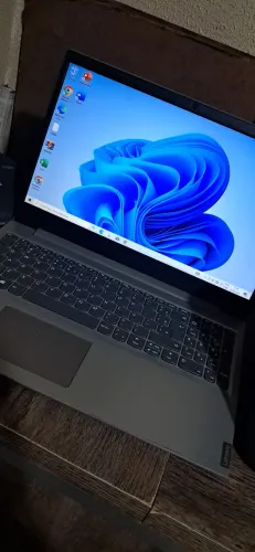 Vendo Notebook lenovo com 8 de ram