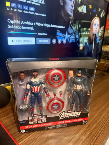 Novo lacrado Marvel Legends Series Captain America 2-Pack Steve Rogers and Sam Wilson MCU
