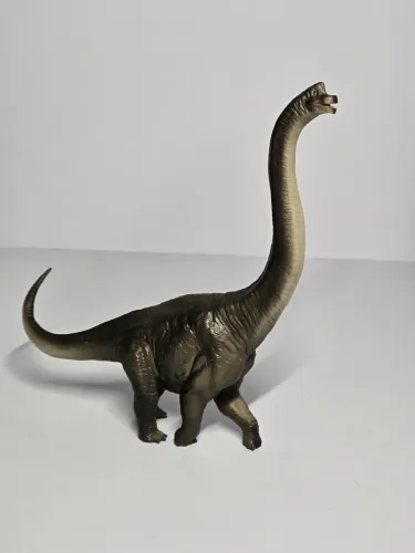 Jurassic World Braquiossauro Banpresto 13cm semi novo