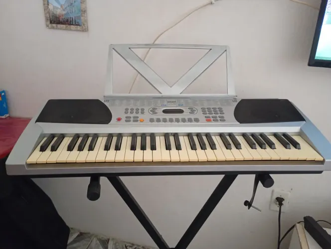 TECLADO CSR-558