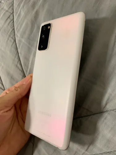 Samsung Galaxy S20 FE (Seminovo, em bom estado)