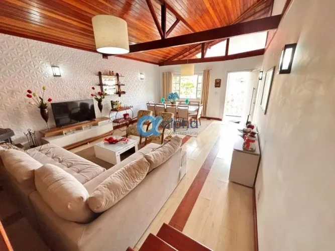 Casa a venda em local tranquilo e familiar - Taquara - Quitandinha - Petrópolis/RJ