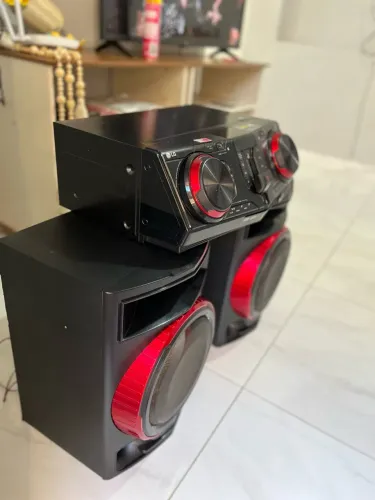 Vendo Som LG XBOMM CJ87