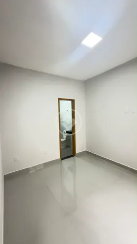 Jardim Marques de Abreu | 2 quartos, sendo 1 suíte UMA CASA DISPONÍVEL codigo: 381681