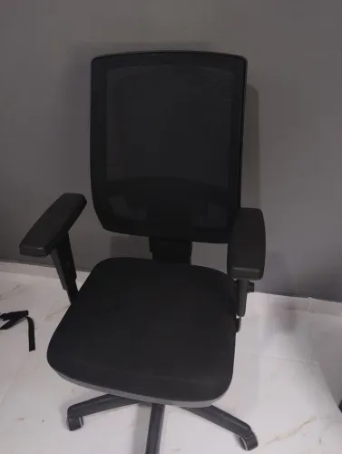 Cadeira Escritório Ergonômica - Impecável!!!