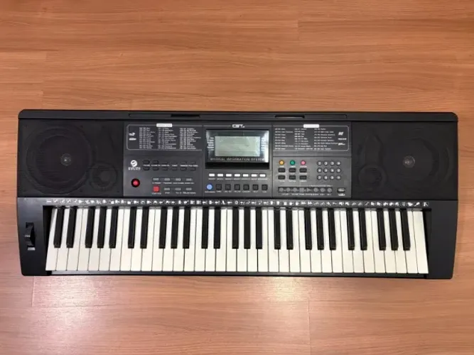 Teclado Arranjador 61 Teclas CST 3000 CST3000 Custom Sound