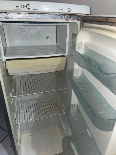 Vendo geladeira