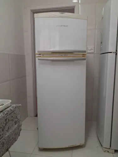 Geladeira 320l Frost Free Brastemp