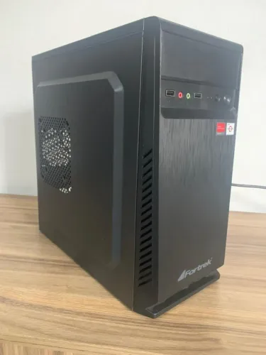 Computador AMD Athlon 3000G 8GB SSD + Teclado e Mouse Logitech