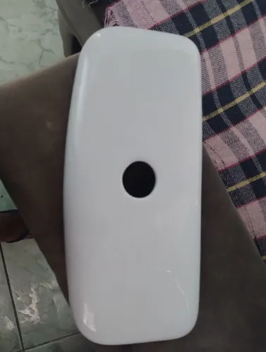 Tampa de vaso sanitário D cá