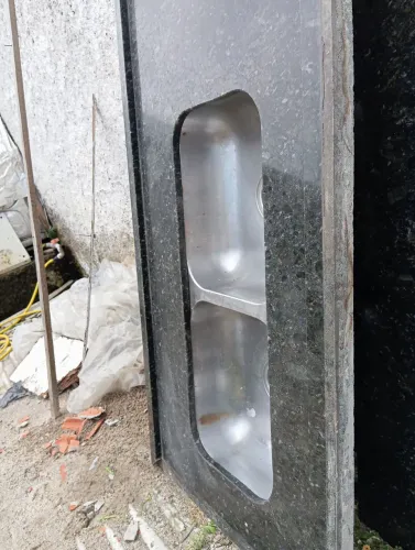 Pia granito com duas cubas de inox