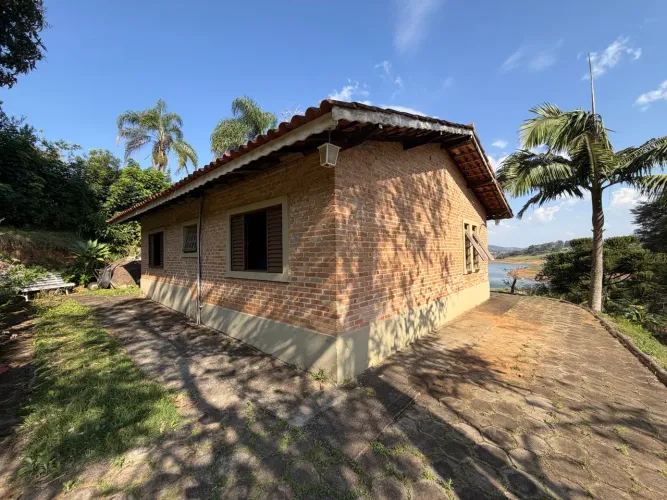 ? CHÁCARA COMPLETA À VENDA EM JOANÓPOLIS/SP | 3.500m² | 3 CASAS + PISCINA | R$ 1,1 MILHÃO