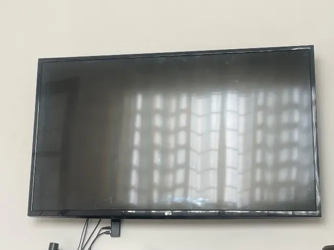Tv LG 32 polegadas | acompanha aparelho smart completo 