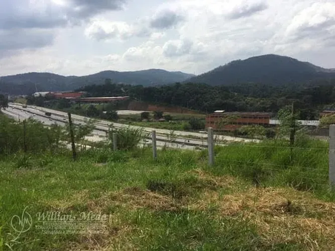 Terreno Industrial 8.000m² na Fernão Dias com acesso ao Rodoanel