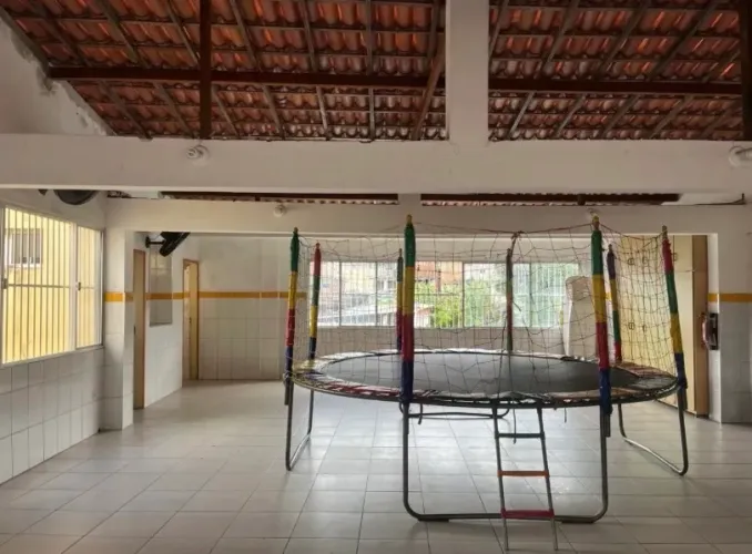 Vende-se Pula-pula 3,66 m 