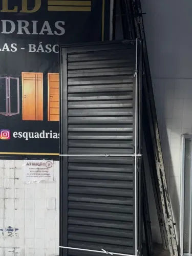 PORTA DE ALUMÍNIO PRETO 60CM, 70CM OU 80CM - PROMOÇÃO MÊS DO CONSUMIDOR