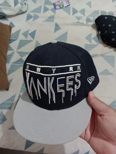 Boné New era