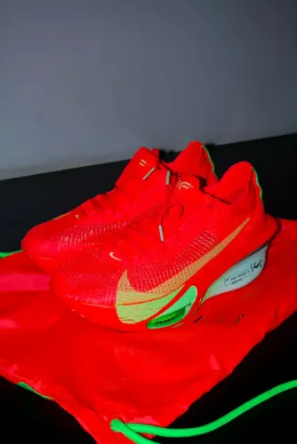 Tênis Nike AlphaFly tamanho 40