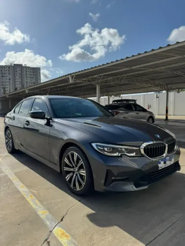 BMW 320i Sport IPVA 26 Pg Toda Revisada na BMW - 2021