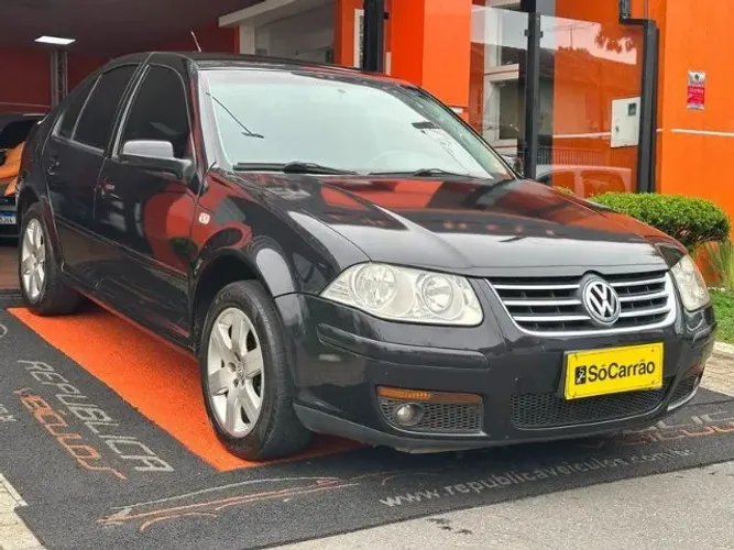 Volkswagen Bora 2.0/ 2.0 Flex 8V Aut. 2009