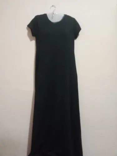 Vestido longo com bojo da Uniqlo (tam M)